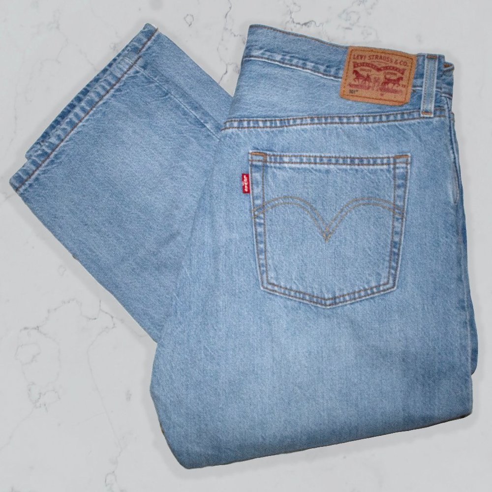 Levis Original 501 Jeans Distressed High Rise